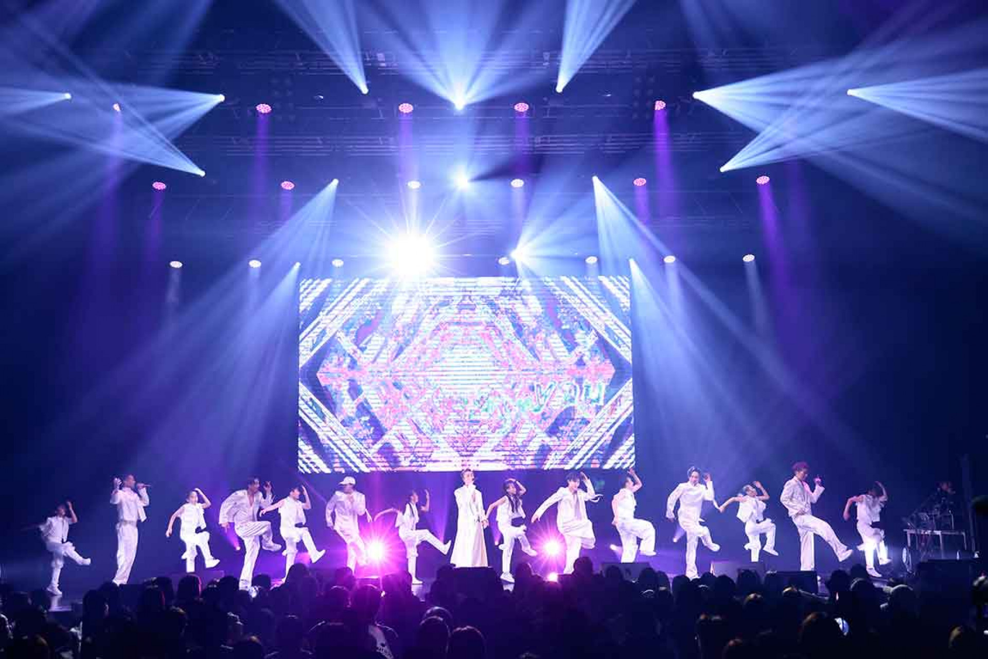 EXILE-1st-FAN-MEETING-IN-TAIPEI1