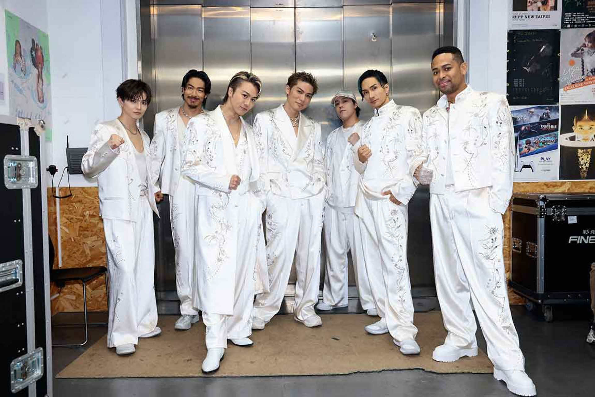 EXILE-1st-FAN-MEETING-IN-TAIPEI3