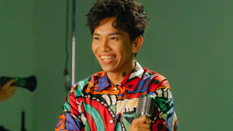 「斜槓網紅」Arase 阿拉斯首波復古動感舞曲〈快樂吧 takiararagay〉打造一座「魯凱大舞廳」