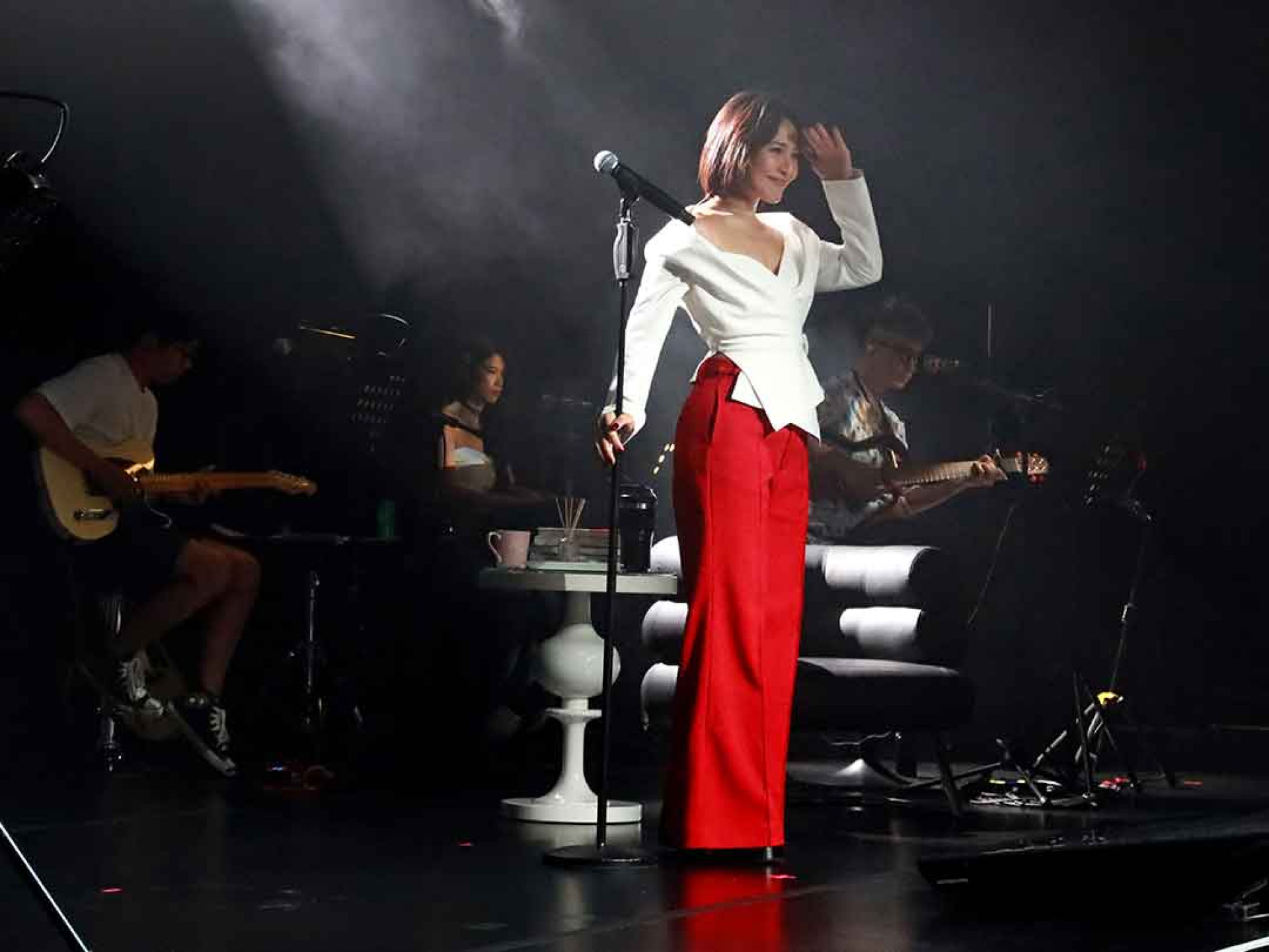 挑戰連唱三首粵語歌  卯足全力練唱快兩個月  比唱自己的歌還熟