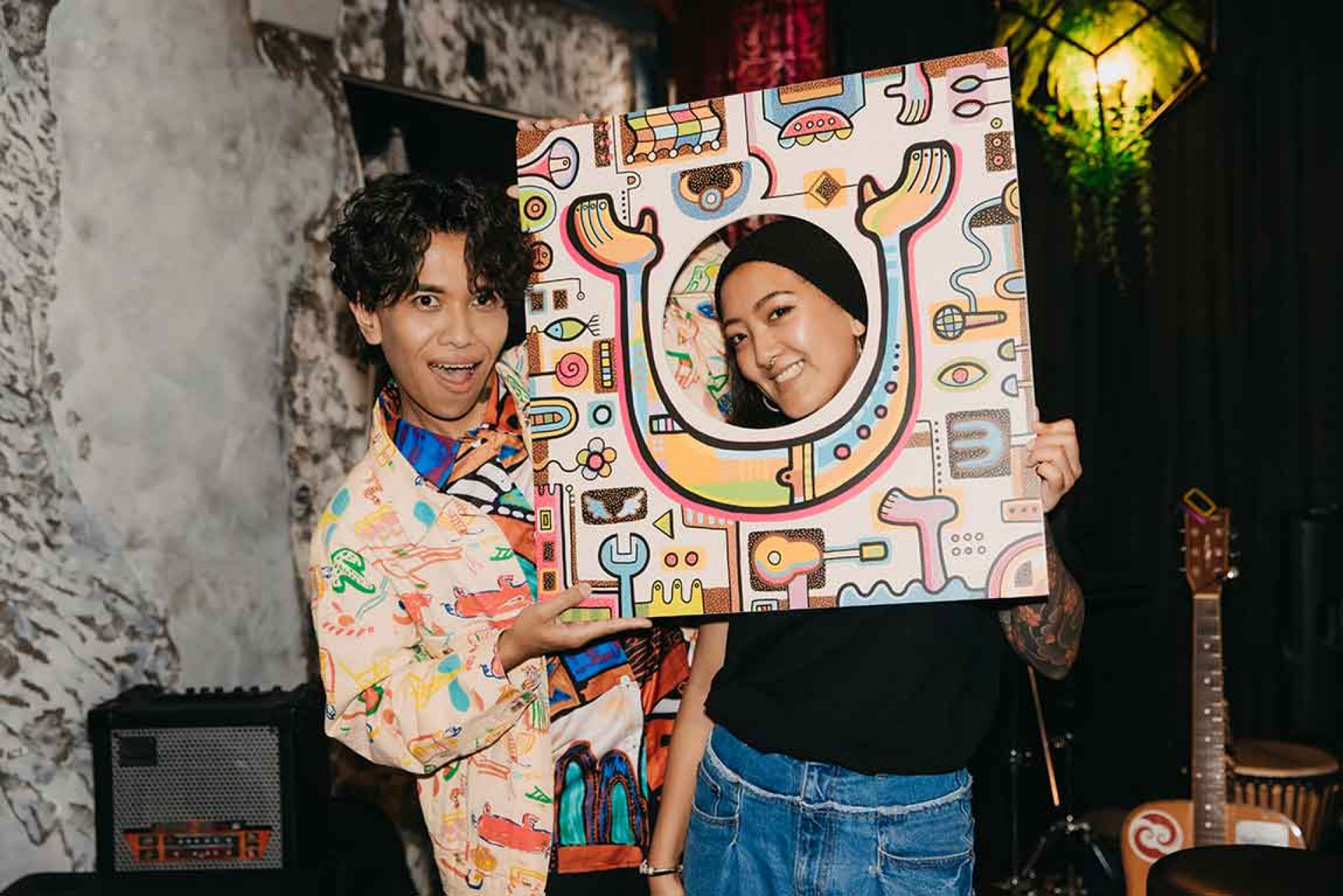 那屋瓦廠牌「學姐」Kivi現身搶聽會現場為阿拉斯助陣