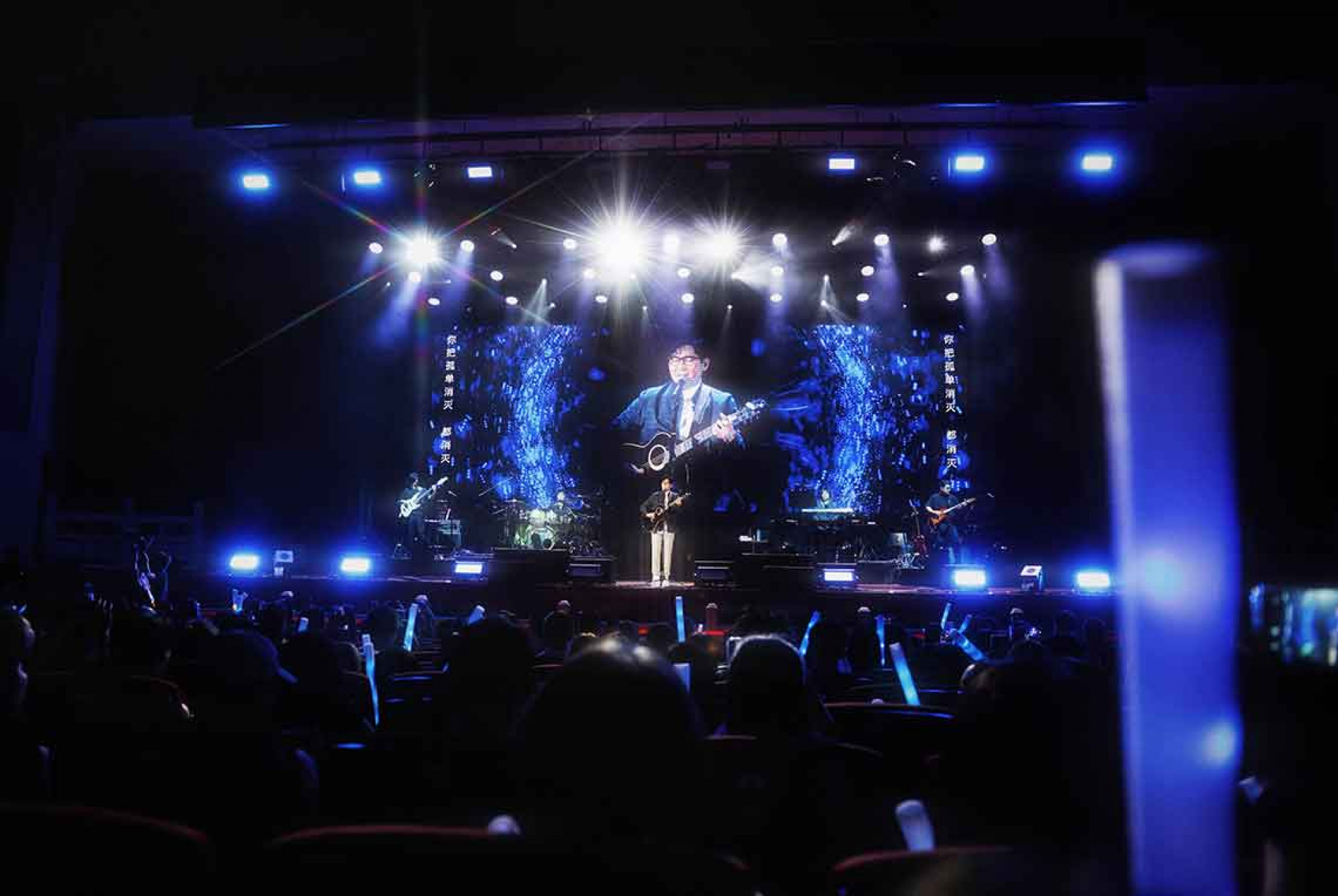 「暖聲情歌王」品冠於7月5日在廣州舉辦「品冠今夜來哈囉/Hello Victor LIVE」巡演廣州站。(照片提供:種子音樂)