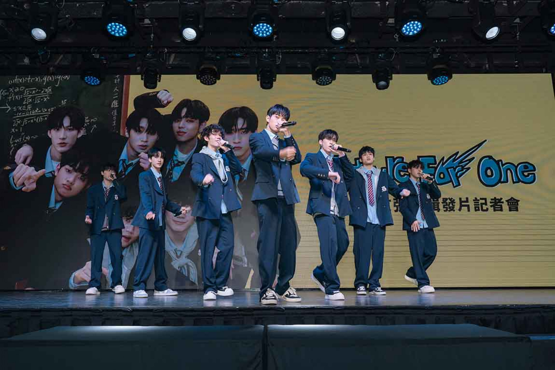 主打歌〈大丈夫〉遠赴日本拍MV,近日預告登上日本東京新宿街頭大型廣告牆