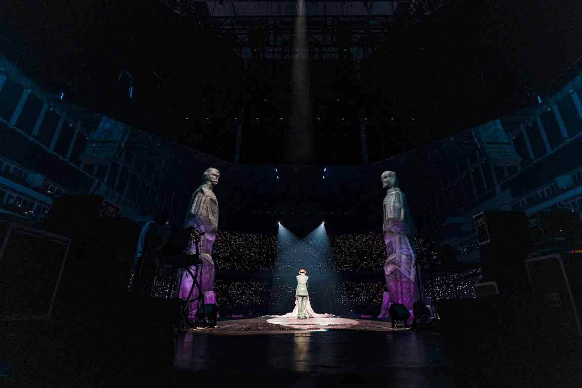 《 G-DRAGON 2025 WORLD TOUR [Übermensch] IN TAIPEI 》