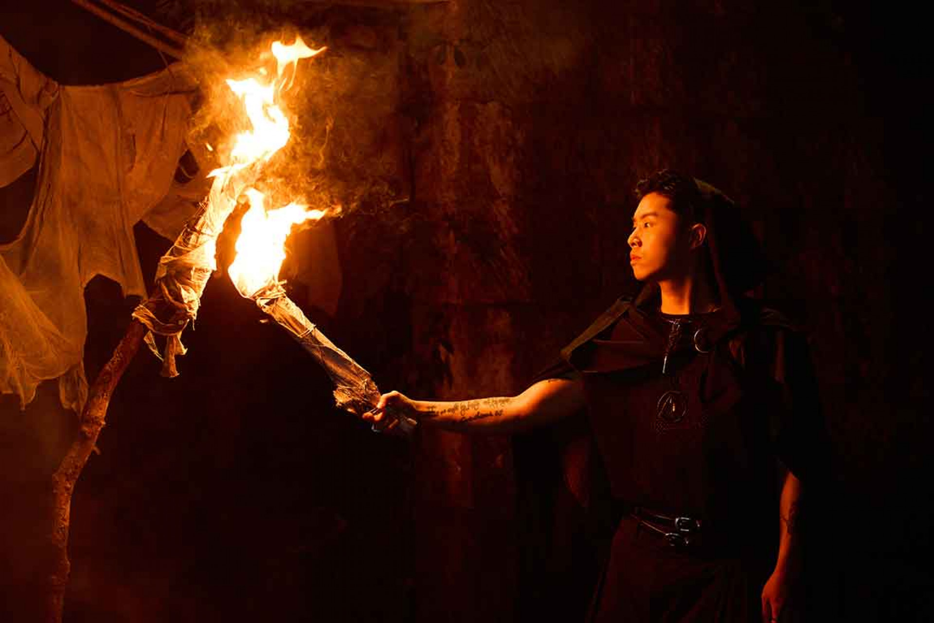 〈More Power〉是一首用來對抗虛無的戰歌,也是兩位音樂人在經歷低谷後所發出的自我宣告。