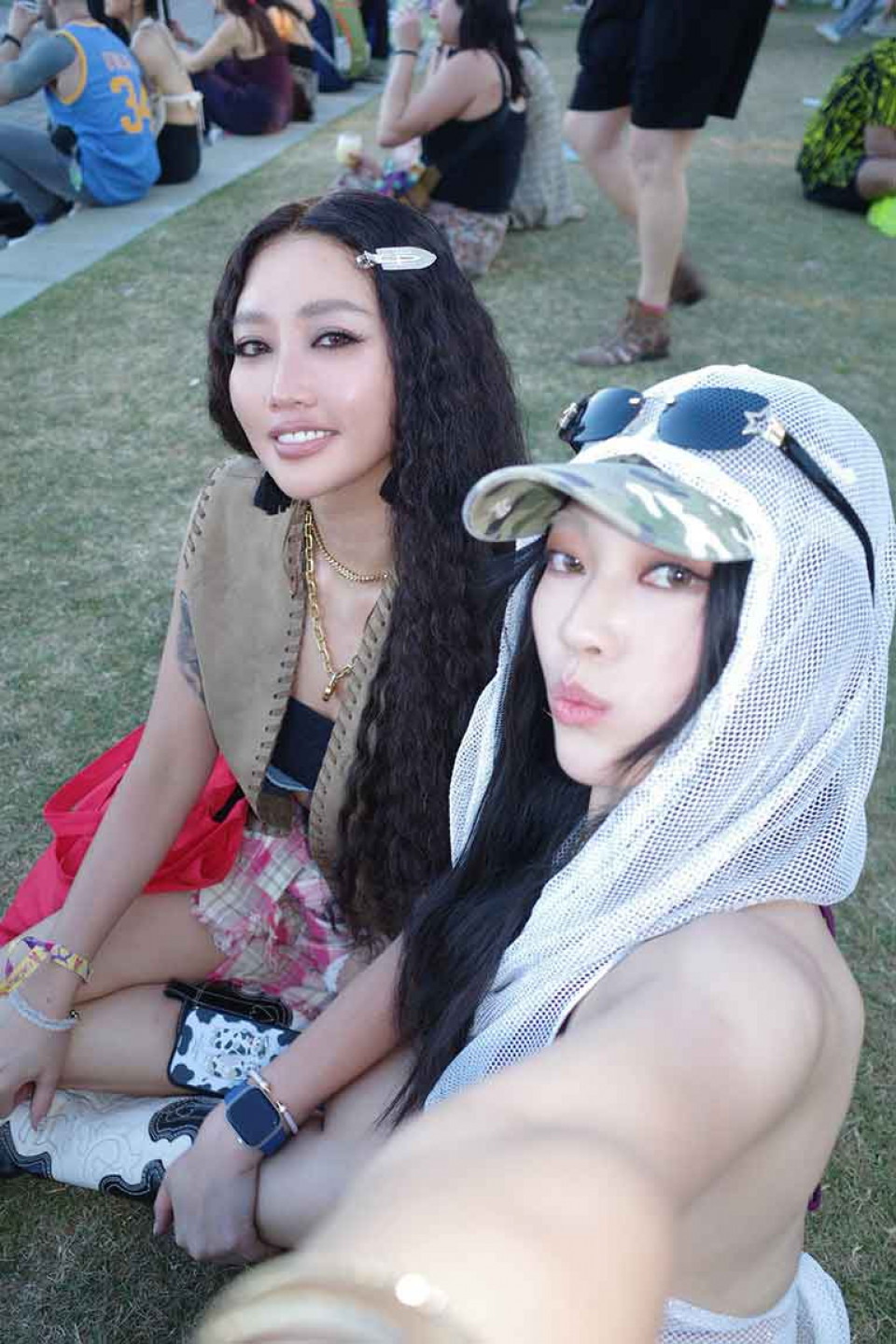 琟娜VERNA親臉A-Lin 姐一轉頭蜜唇合體
