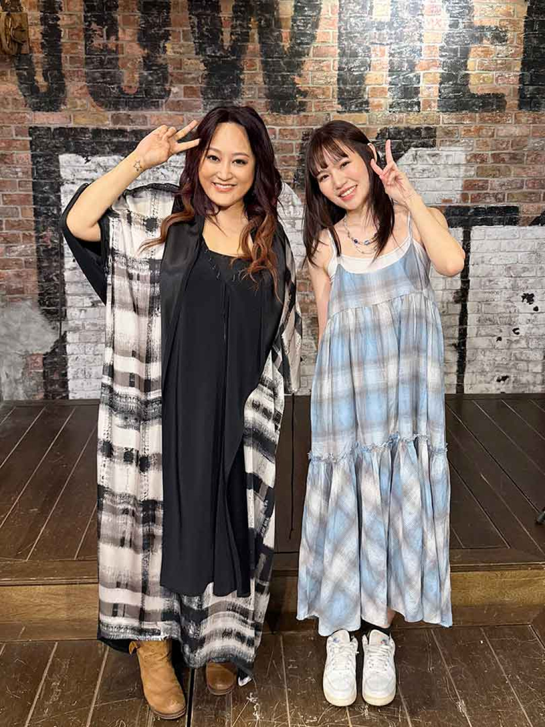 靈魂DIVA家家×文慧如夢幻聯動 首度同框合唱新歌〈再見那個誰〉。(相信音樂提供)