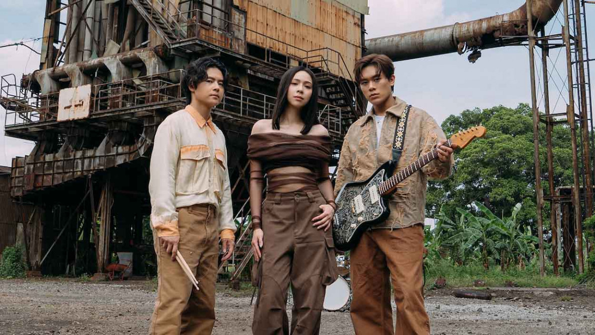 告五人國際合作再升級！〈有太多不能講〉MV 遠赴曼谷 雲安登四層樓驚喊腿軟