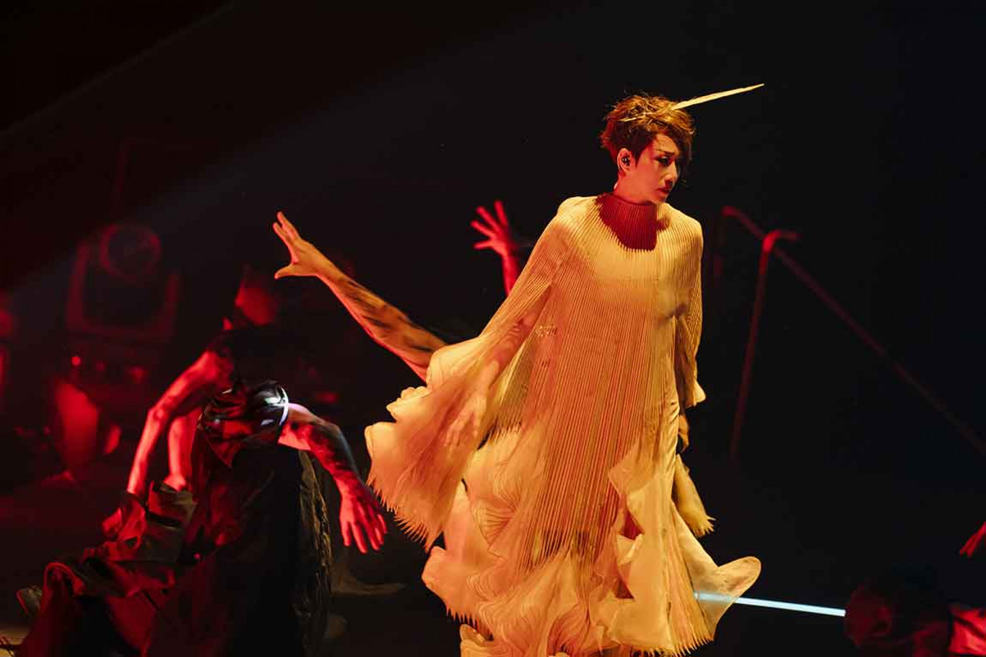 巡唱唯一一場室內場館,極具突破性的演唱會舞台設計