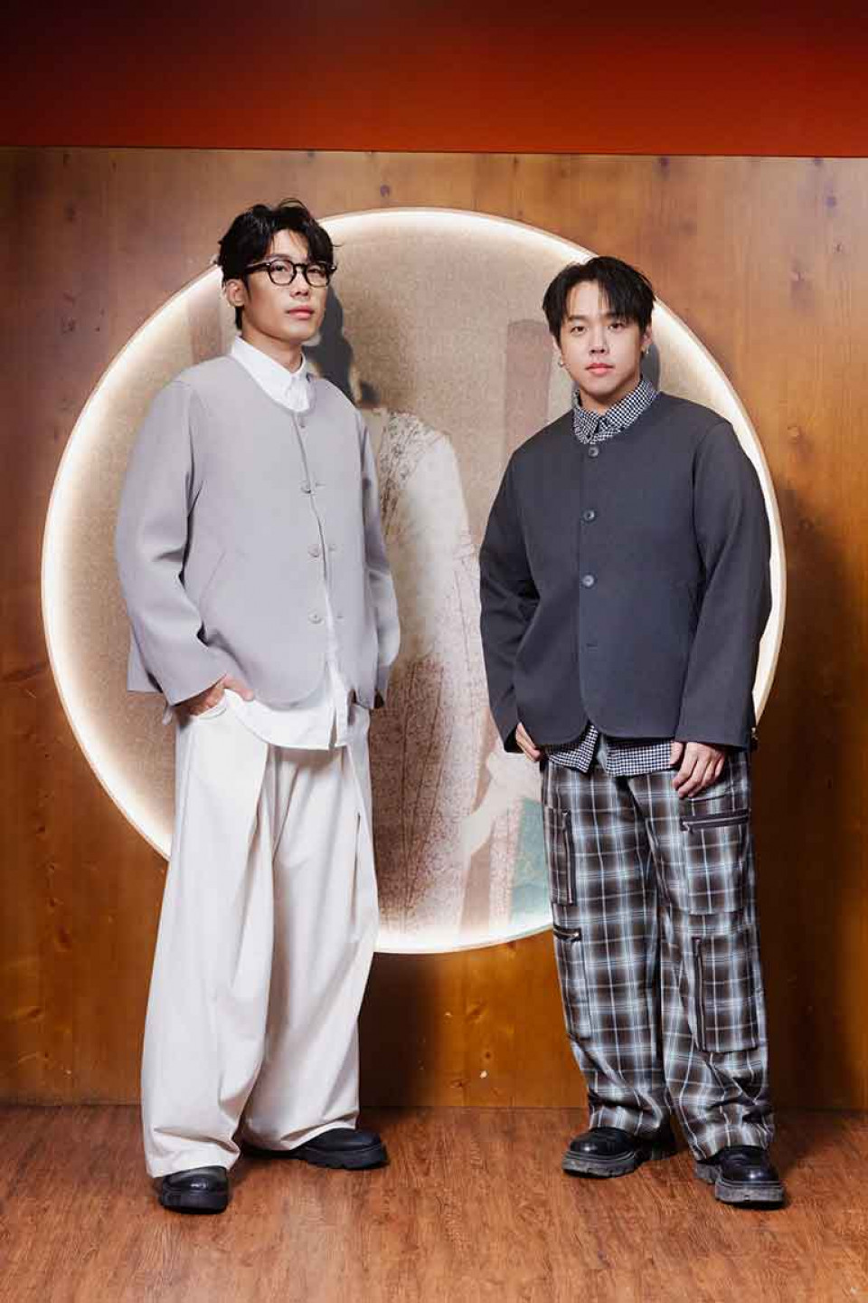 Theseus忒修斯成軍10年小正(右)投下震撼彈 宣布雙喜臨門