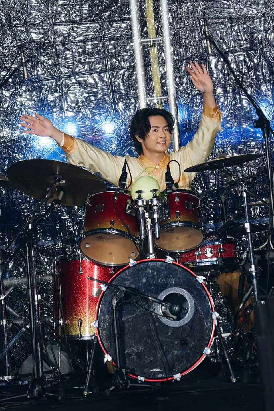 鼓手哲謙。(相信音樂提供)
