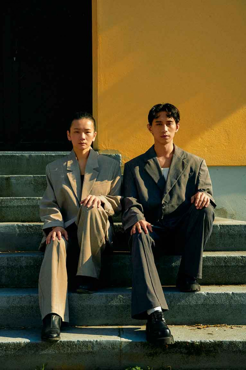 國際知名舞者 蔡雅鈞(左起)、柏霖