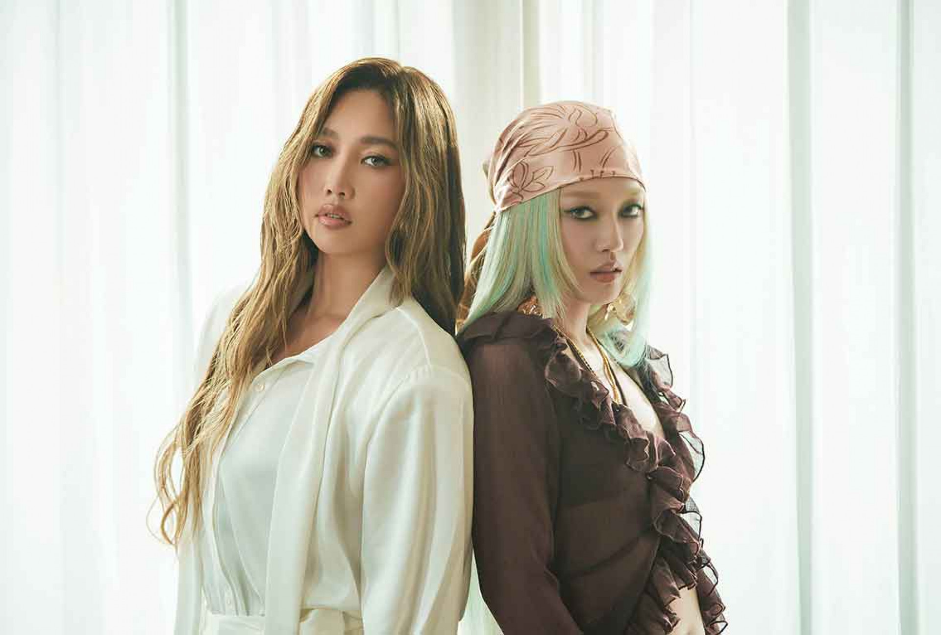 〈糾結重啟〉一釋出便在多家電台排行榜火速竄升,一舉攻上季軍與亞軍