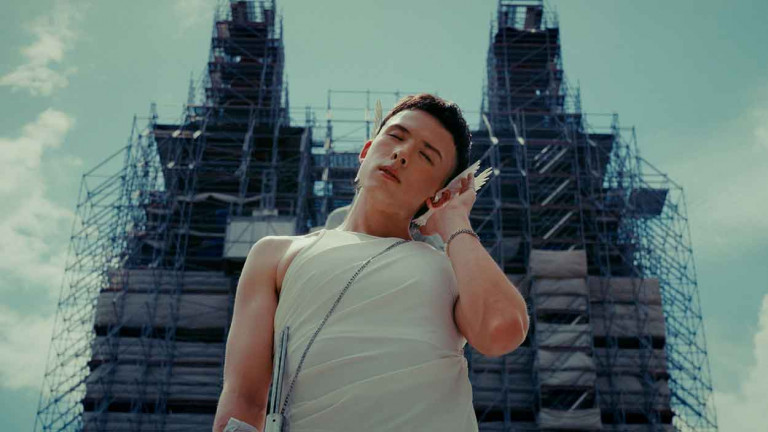 金曲團隊加持NIO推出全新專輯 專赴越南拍攝MV 化身愛神大談男男奇幻戀