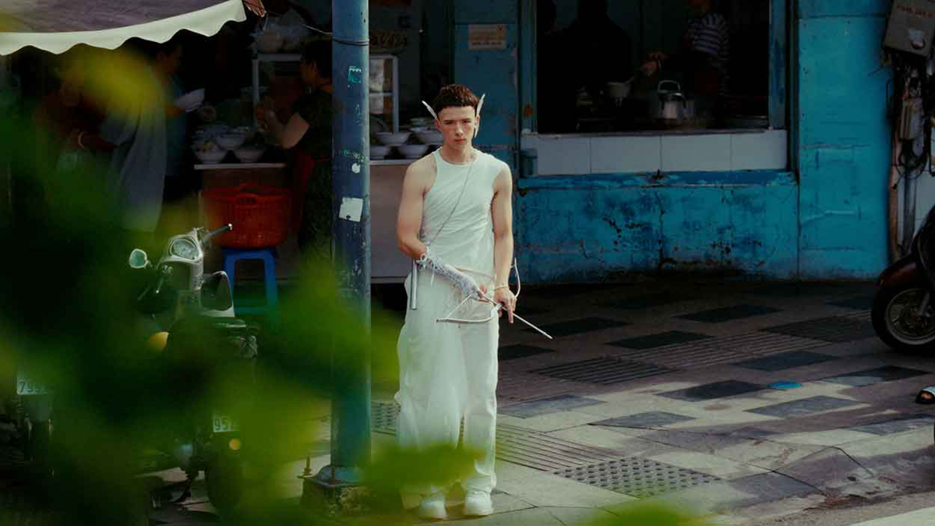 專輯赴越南拍攝打造奇幻影像視覺 NIO 化身愛神墜入情網