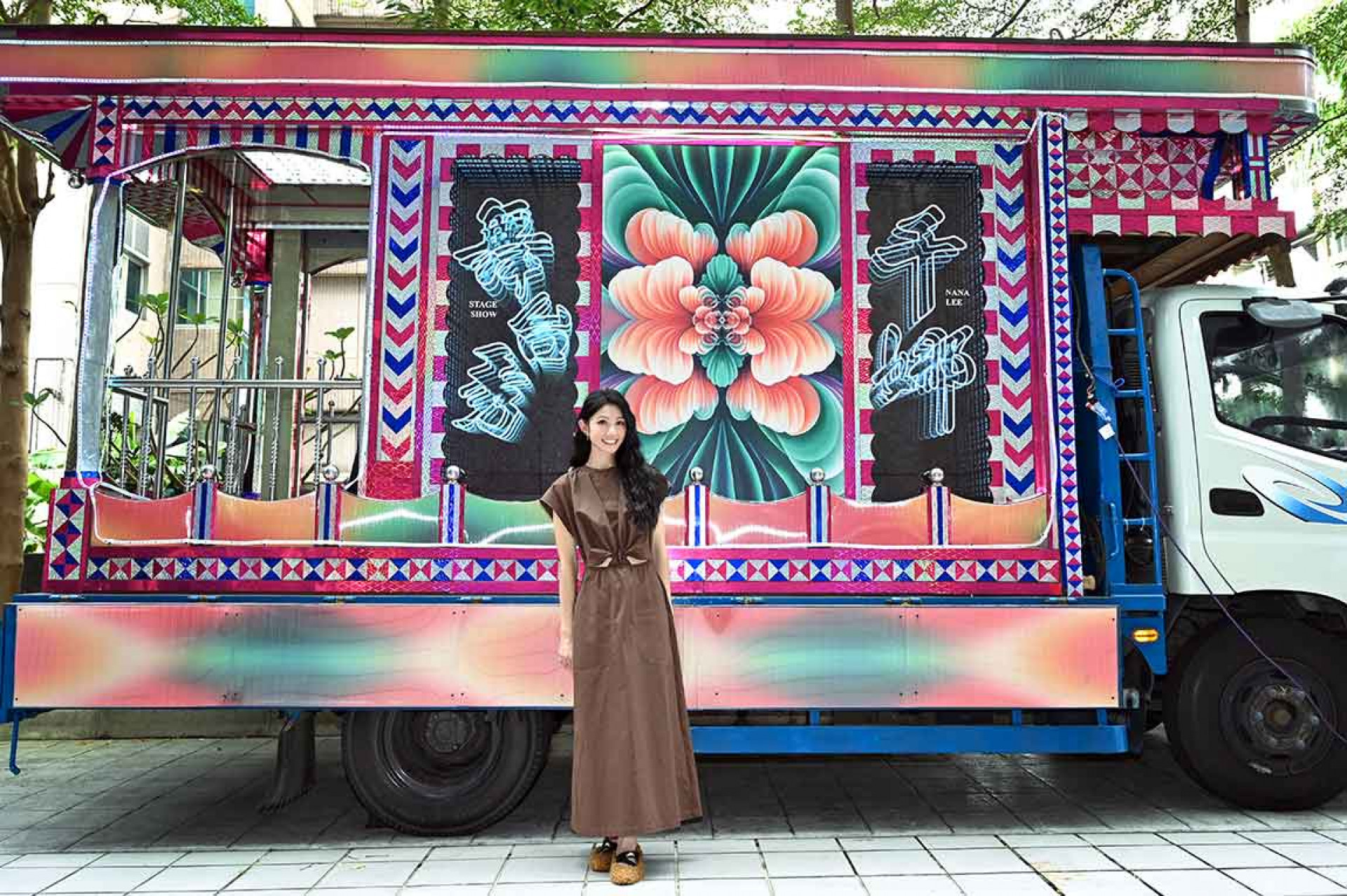 千娜喜事連連!翻唱台語神曲〈無法度按捺〉MV迅速破百萬點閱