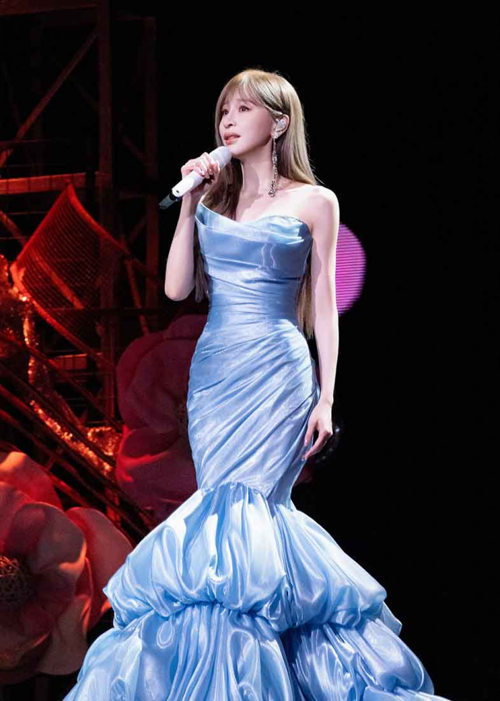 十套全新造型驚豔亮相,掀起一場甜蜜視覺風暴