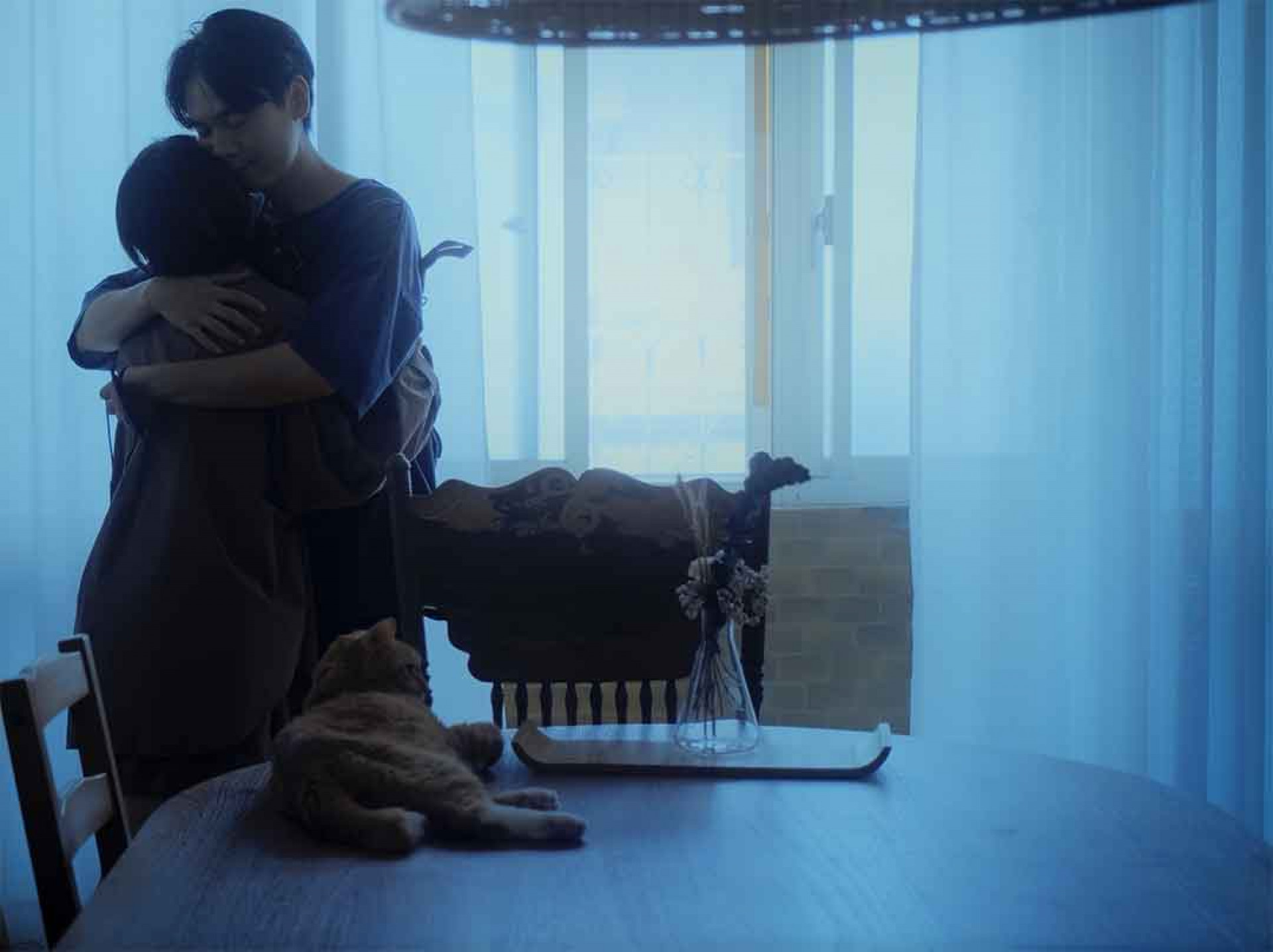 aDAN薛詒丹推出全新單曲〈Another Star〉,MV則引用攝影師情侶檔湯詠茹與楊大慶的日常片段,為作品注入真實情感使畫面更臻完整。