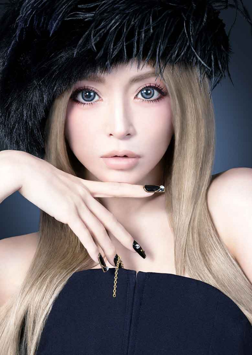 出道27週年的天后濱崎 步擔任壓軸,同時也將創下第20次出演a-nation的歷史紀錄