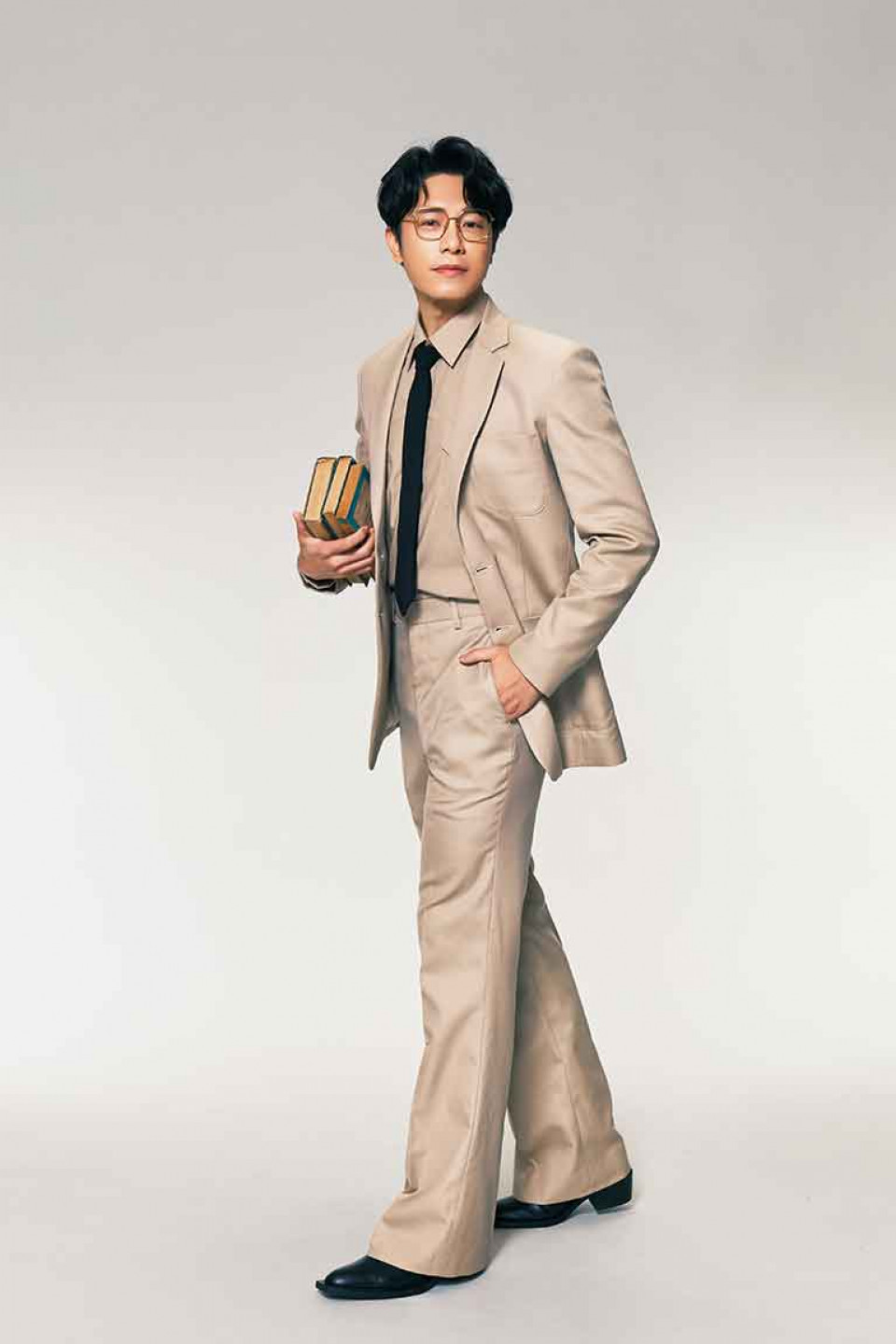 「韋宇宙」結合復古未來感 華語流行文化 自傳式幽默 即將正式啟動