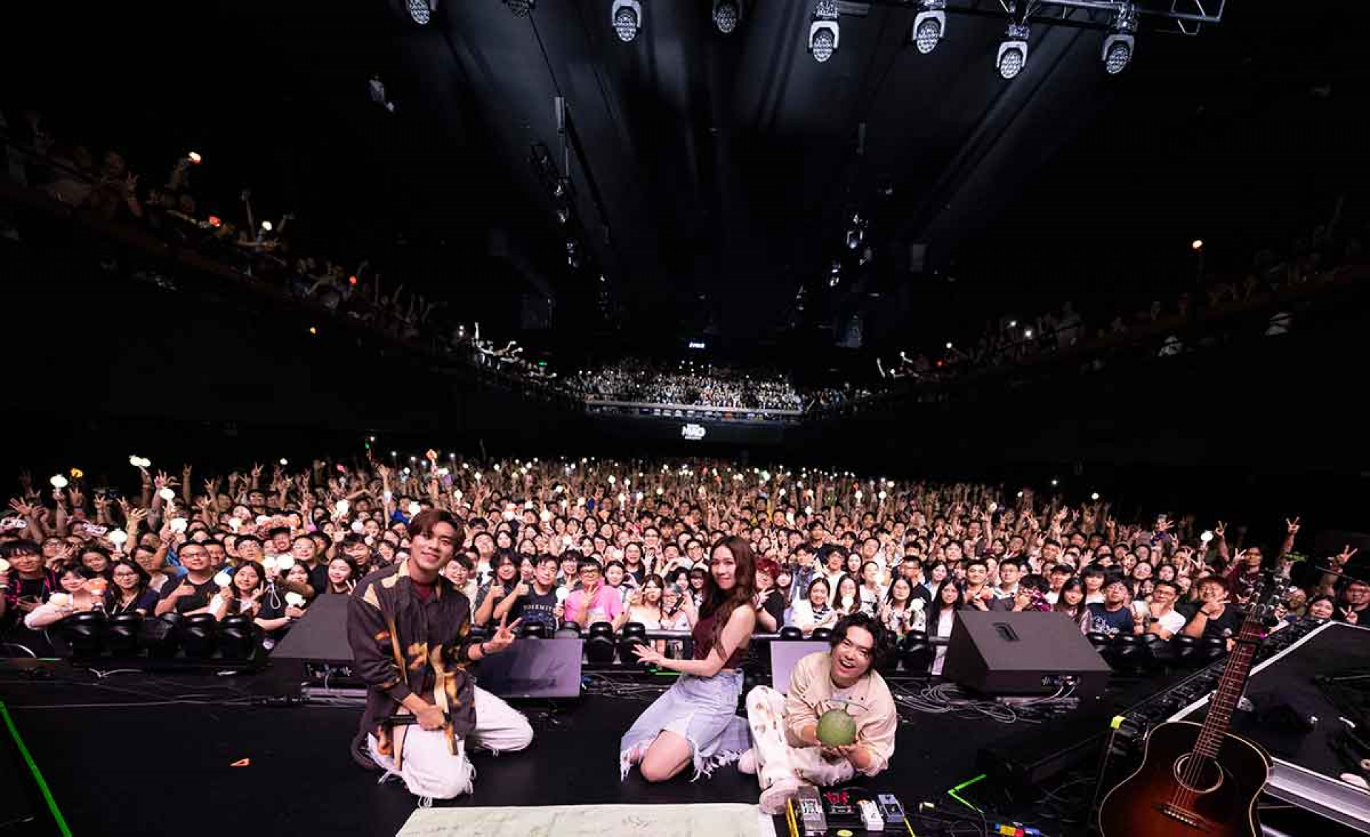 六六大順好成績 告五人滿懷感激開心不已 承諾下一次演唱會更大更精彩。(相信音樂提供)