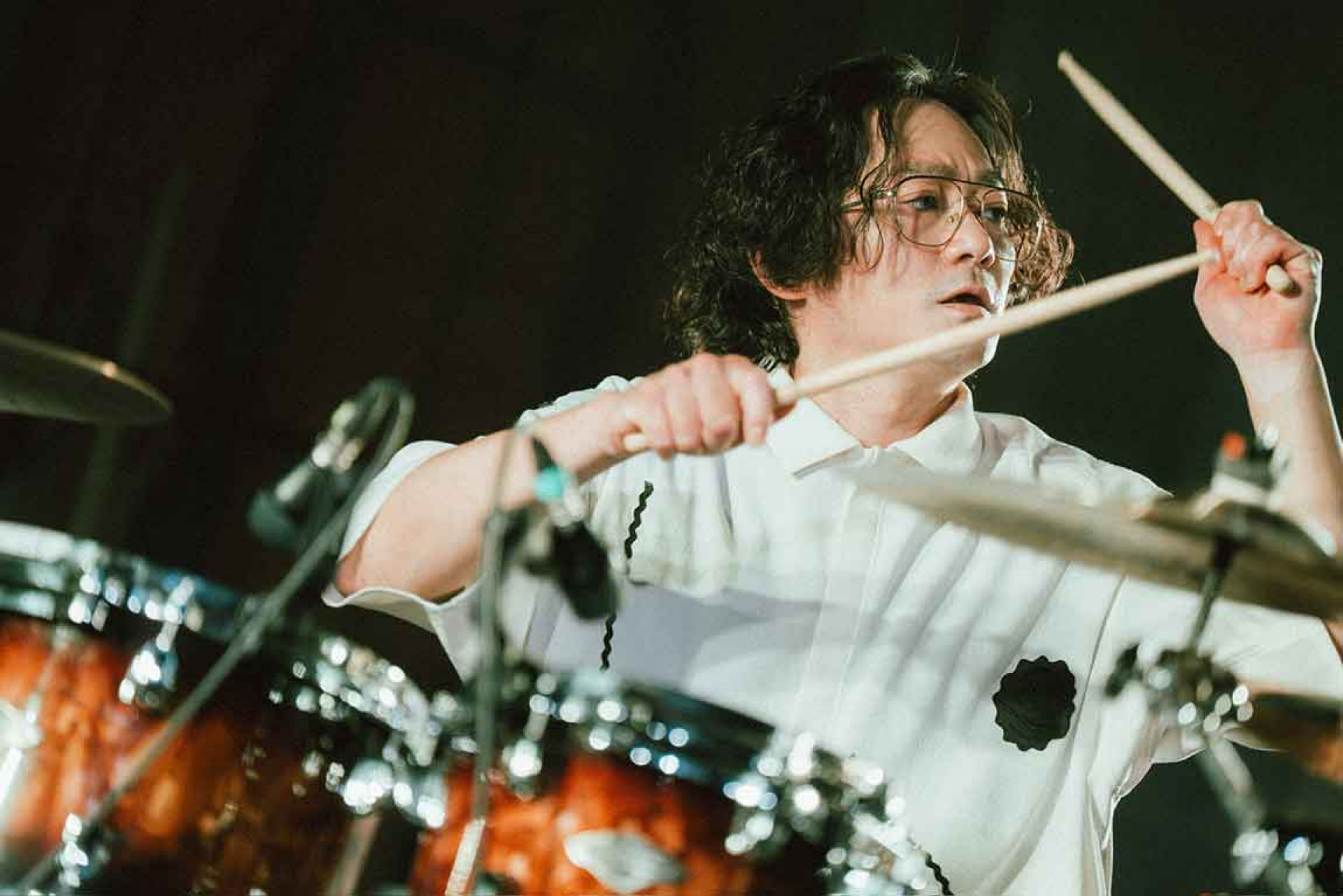 鼓手前源。(相信音樂提供)