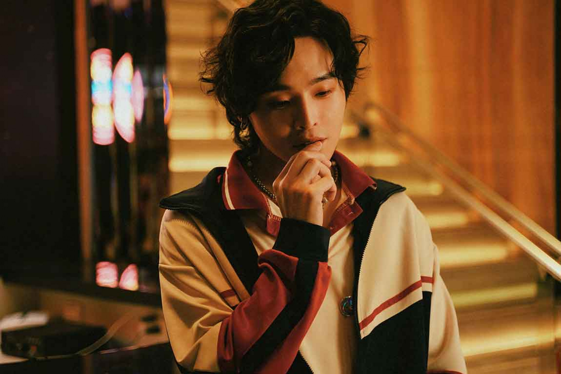 展瑞在新歌〈月光族〉MV有精彩演出(禾森娛樂提供)