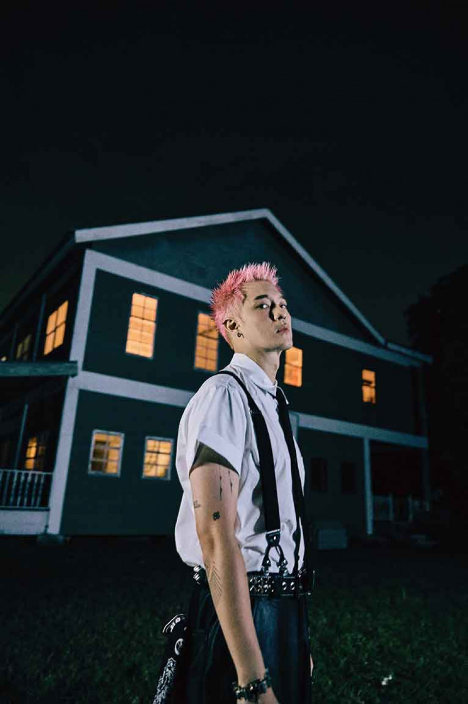 黑暗中帶著強烈的希望 周湯豪NICKTHEREAL罕見自我剖析之作