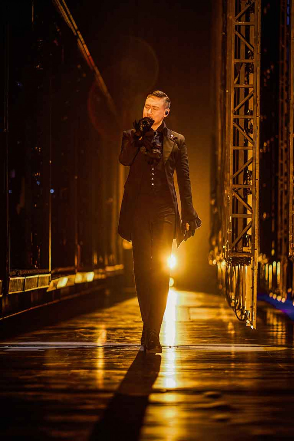 最終章與樂迷共渡聖誕節及除夕,迎接2026年的來臨。