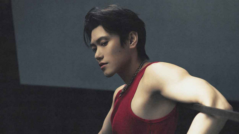 等了20年！邱宇辰〈CINDER KISS〉成人系新歌來襲 挑戰性感極限「可狼可奶」魅力爆棚