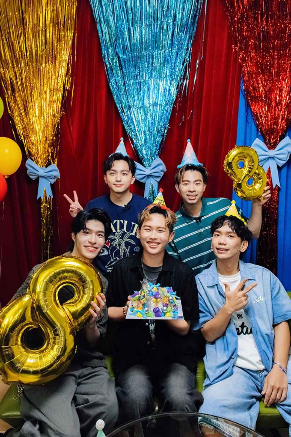 這次MV拍攝用一場騙局來設計理想混蛋