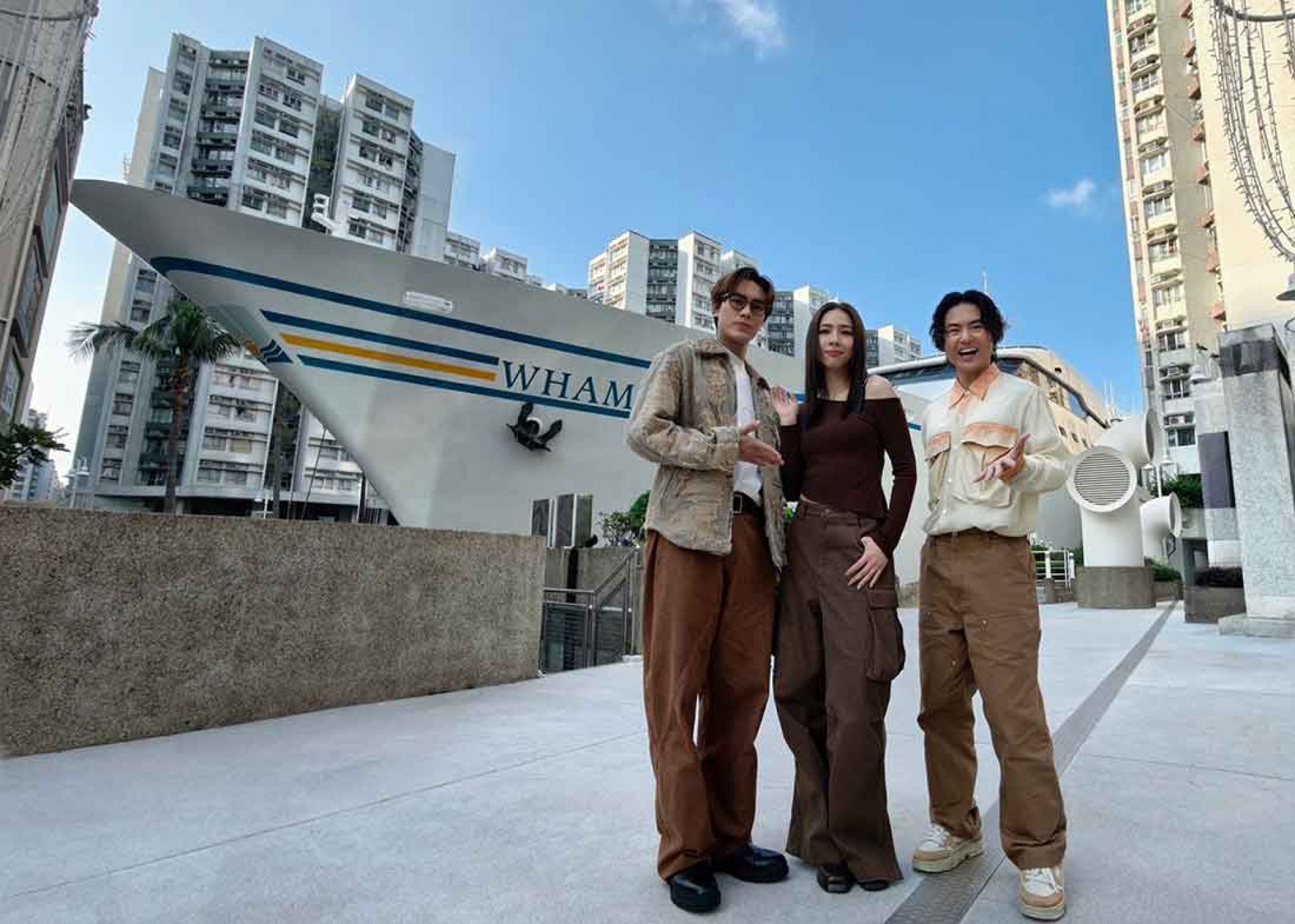 告五人香港連兩夜「登船開趴」,開箱全新船塢造型Livehouse。(相信音樂提供)