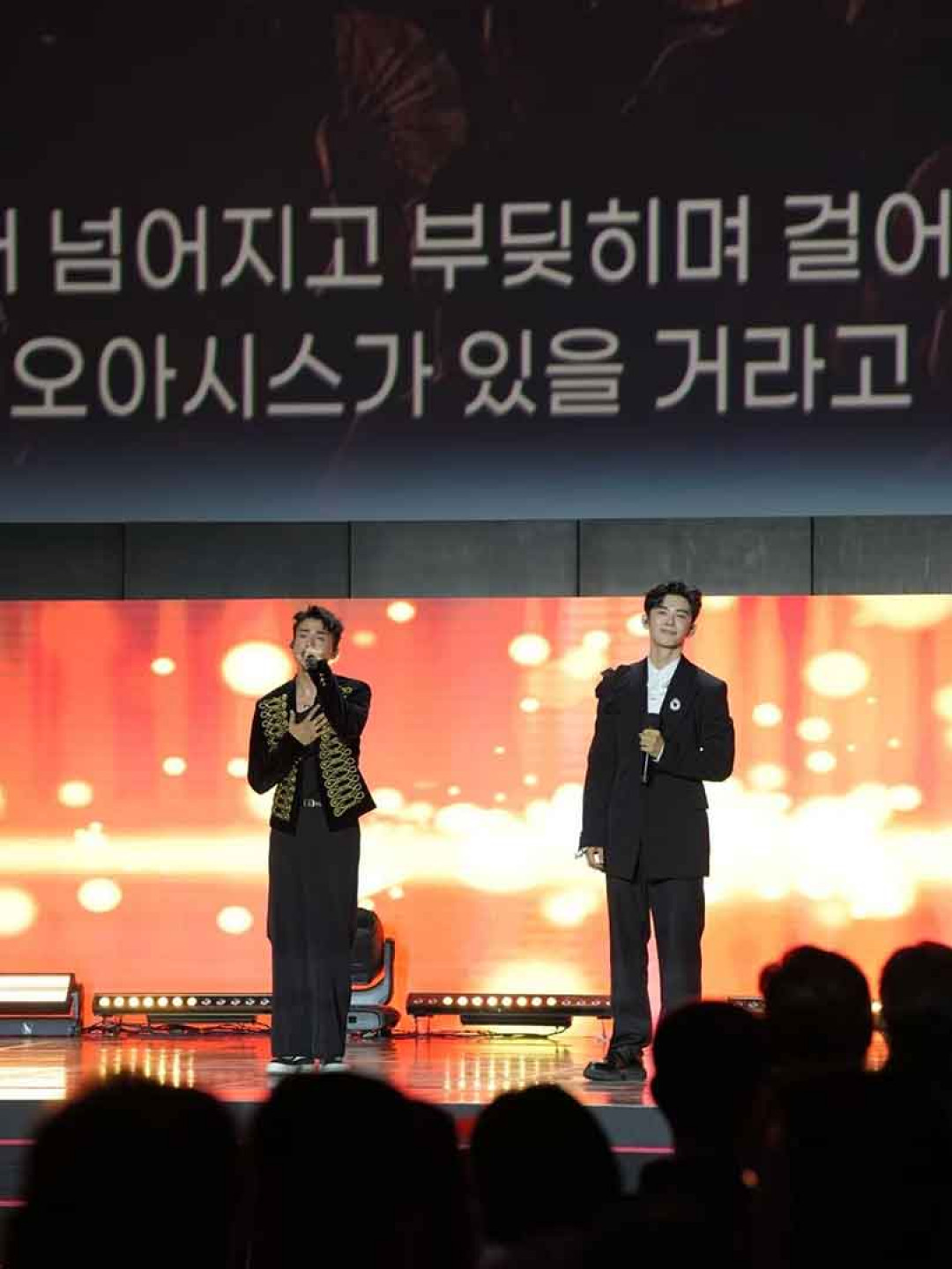 蕭子墨為Anson Kong 江𤒹生留舞台C位:說過要一起發光