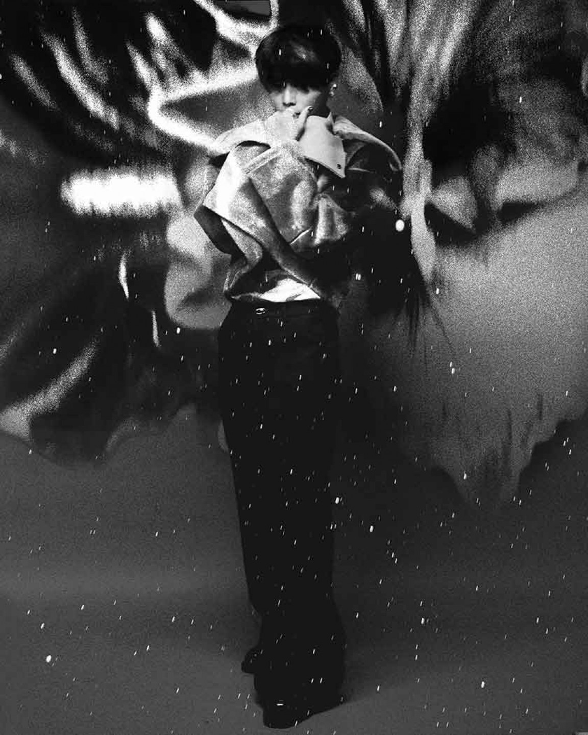 HowZ週末「愛夜遊」遇見浪漫邂逅 順其自然走往下一步