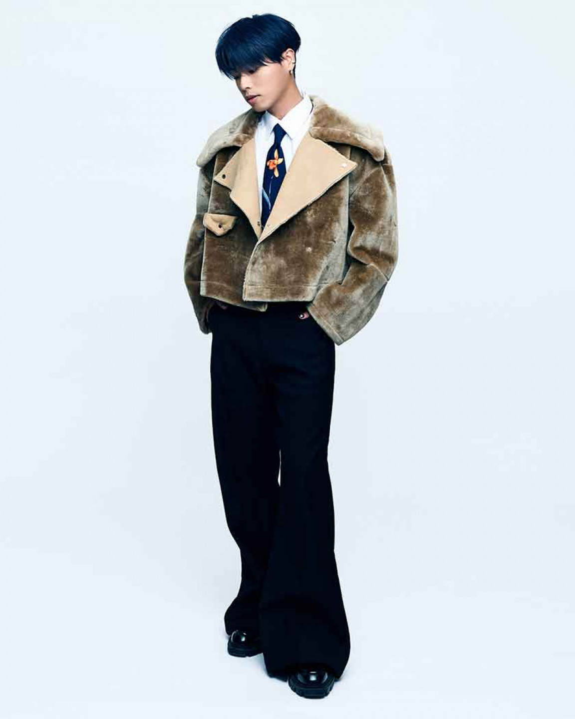 HowZ回歸獨立創作歌手,發行第二張專輯首發單曲〈凌晨五點鐘〉