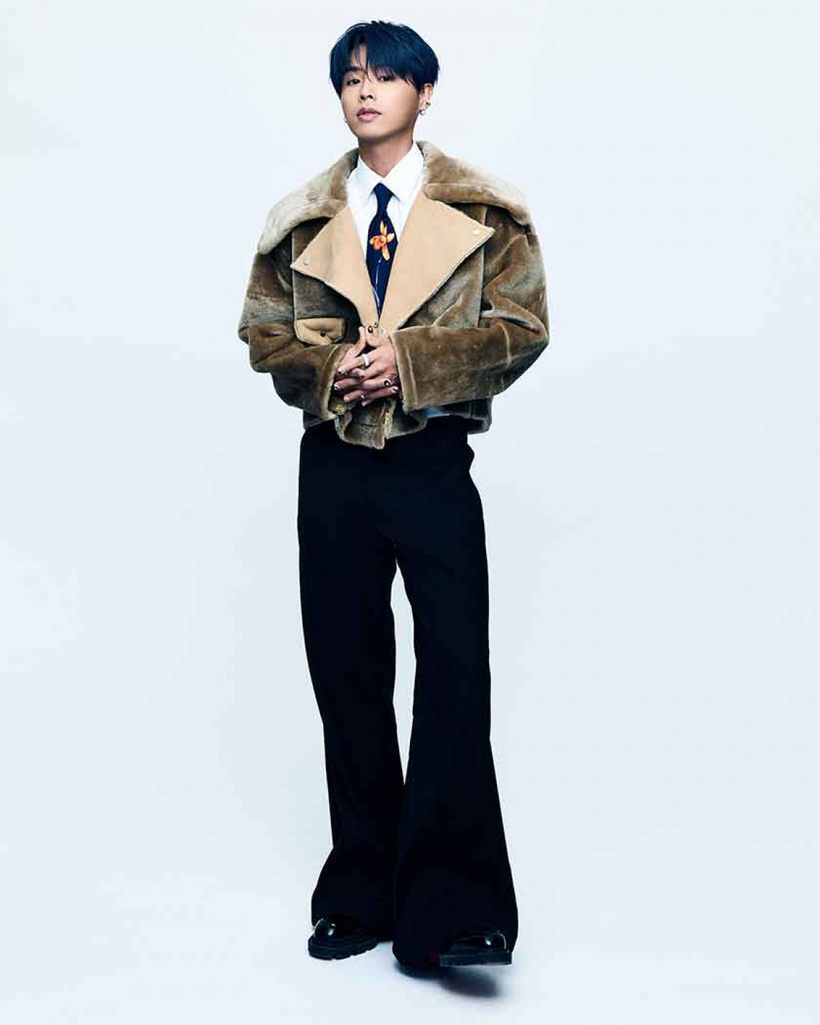 HowZ自曝〈凌晨五點鐘〉「這個時間最最最激情」大膽談性