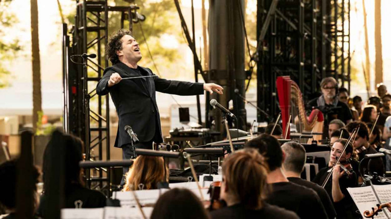 古典界的搖滾巨星登台！超人氣指揮杜達美與洛杉磯愛樂 十月台北掀現場狂熱