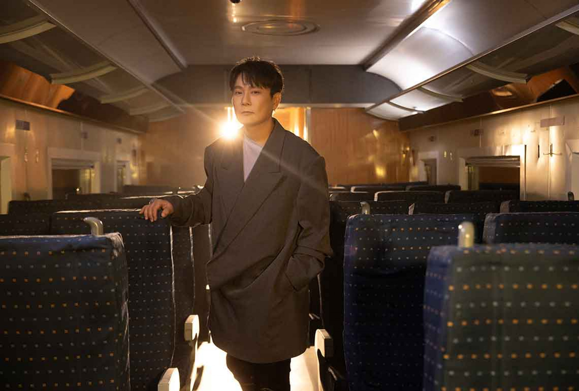 金曲詞人何啟弘靈感來自張媽雙手 〈皺紋寫字〉奪下世界閩南語金曲獎 評審讚「近年最好的詞」