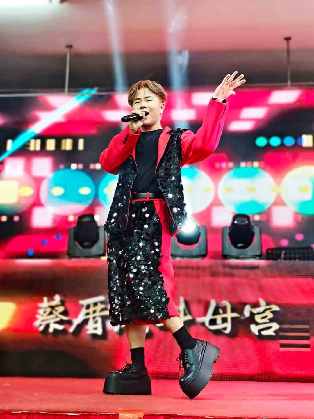 紅到新加坡!陳孟賢開唱千人爆場-(全球巨星有限公司提供)