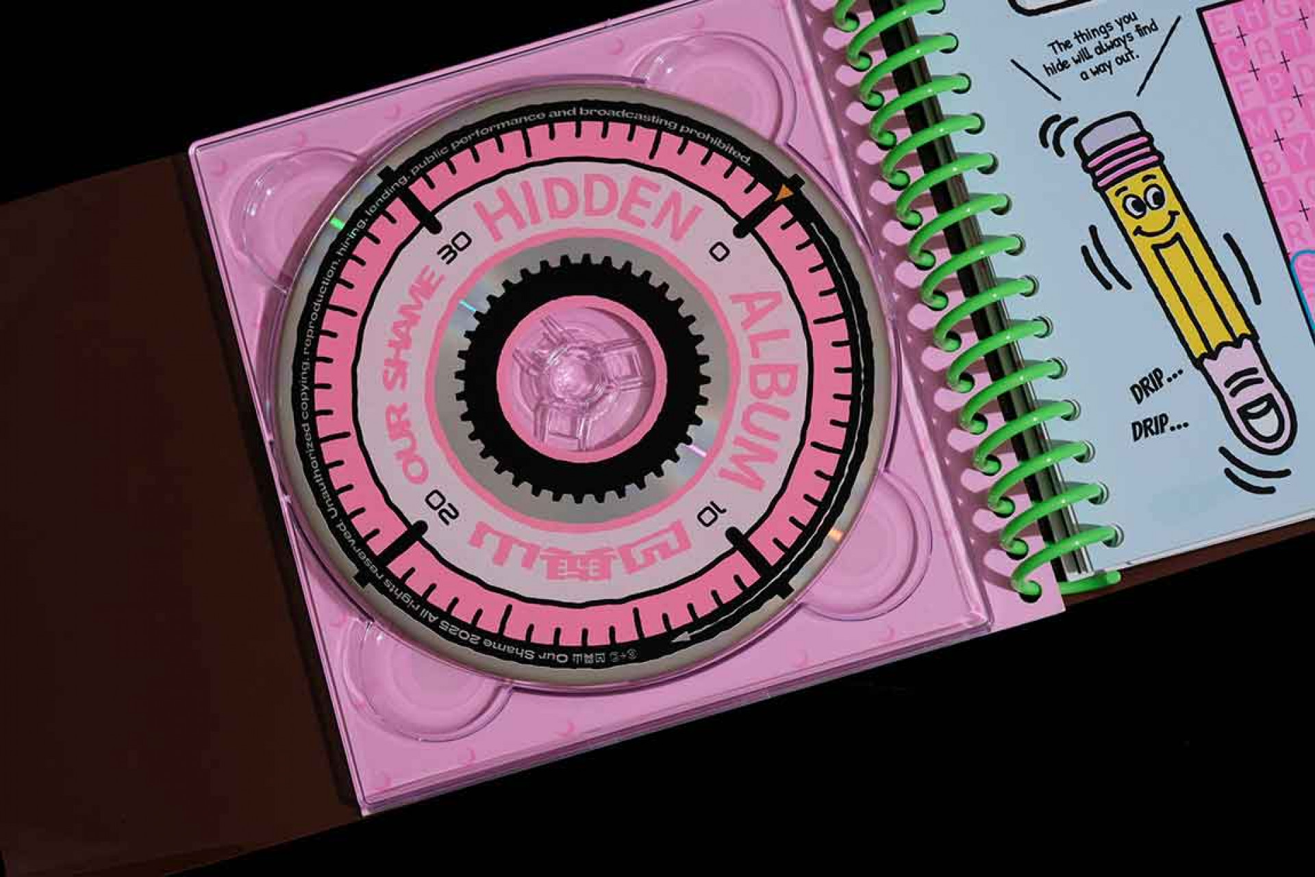 凹與山實體專輯《Hidden Album》正式發行