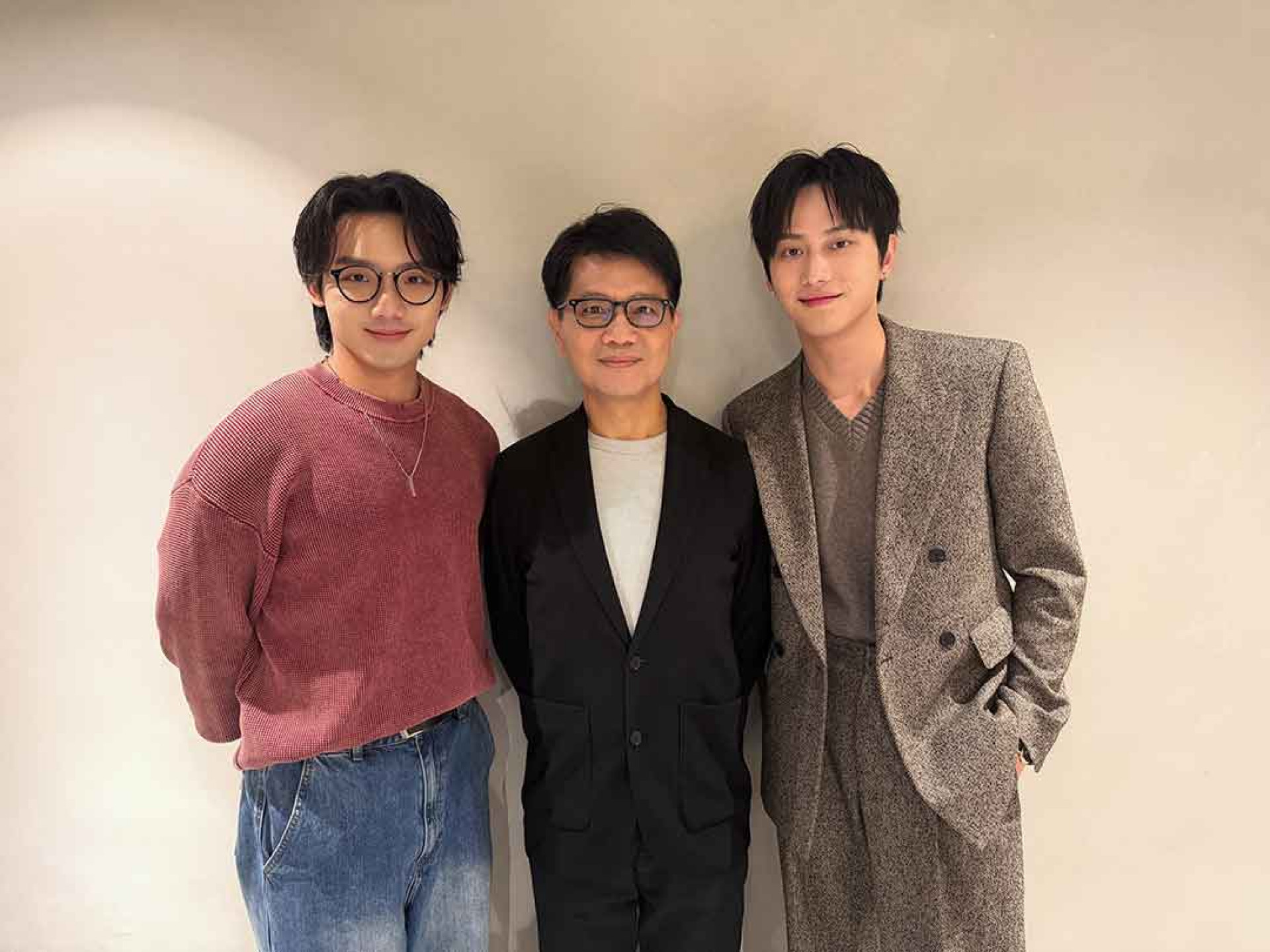 徐暐翔(左起)、《人浮於愛》原著作家侯文詠、范少勳