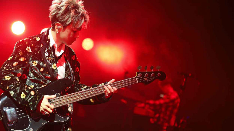 佐藤健亞巡從台北開跑 高喊「ㄍㄟˋ婚」驚喜現身6樓超寵粉