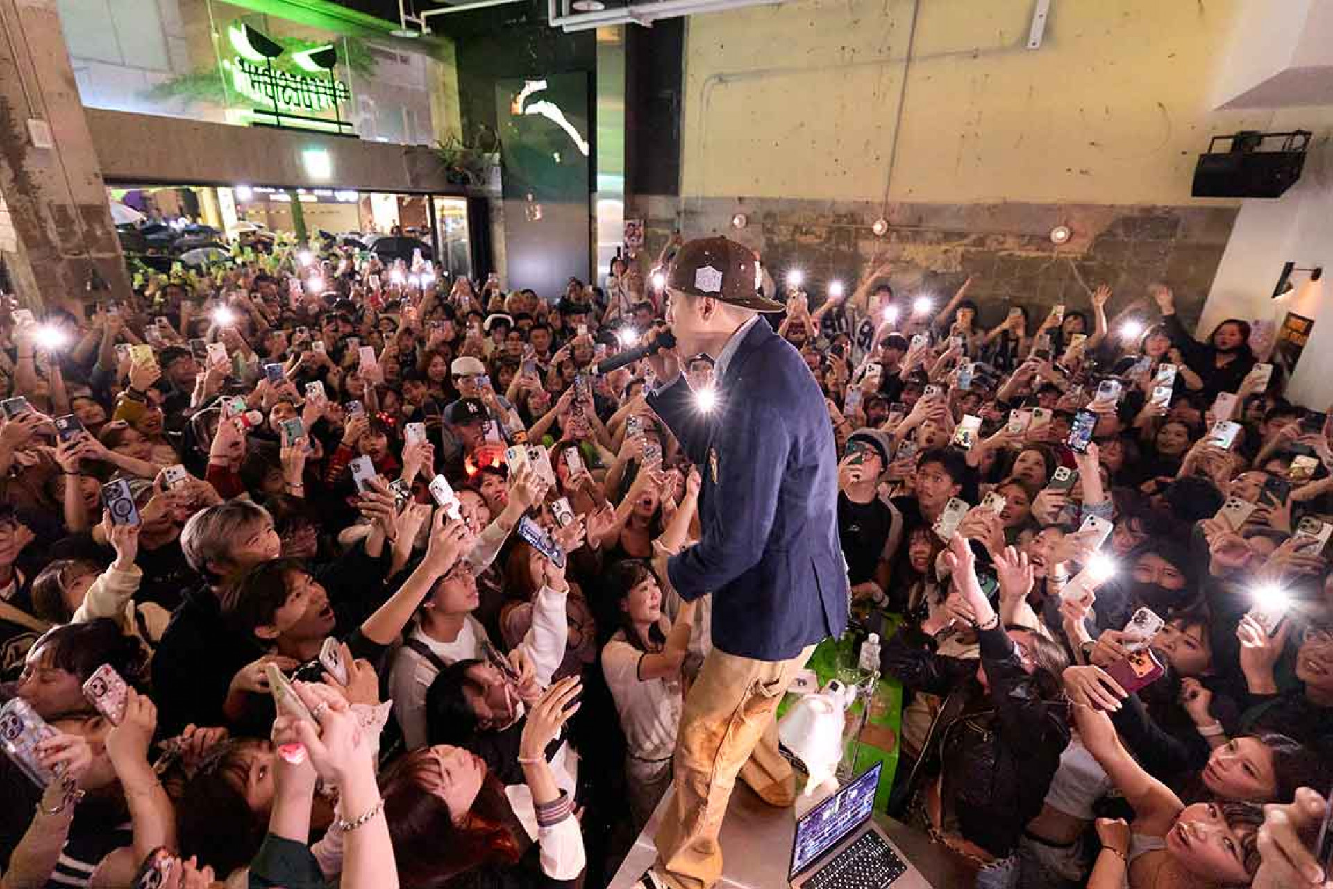 周湯豪NICKTHEREAL首張全搖滾概念《LOVE RAGE HOPE》數位專輯圓夢推出