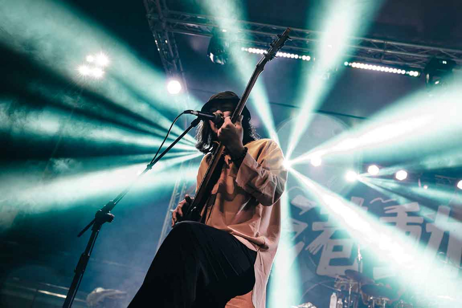 固定客貝斯手大君