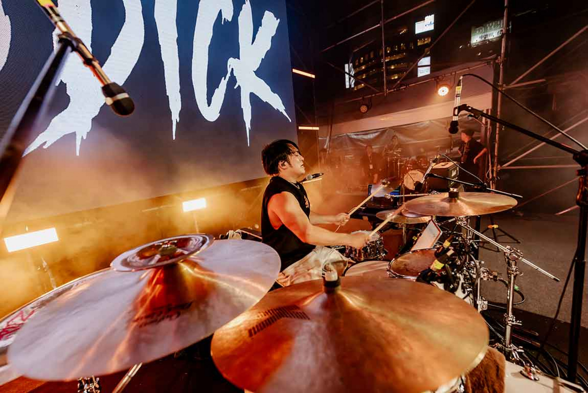 固定客鼓手小育