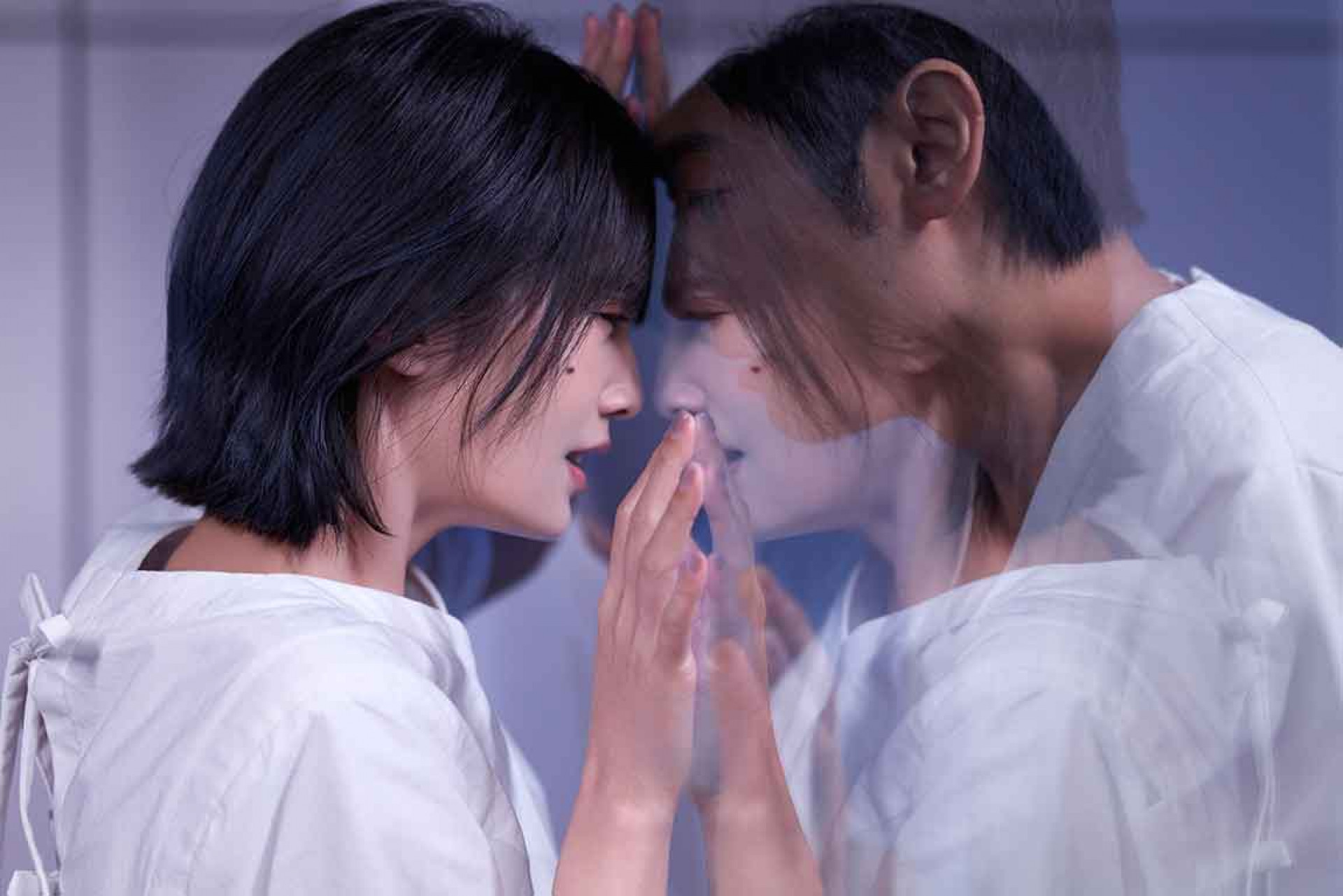 化身被迫進行「情緒清除實驗」的前戀人