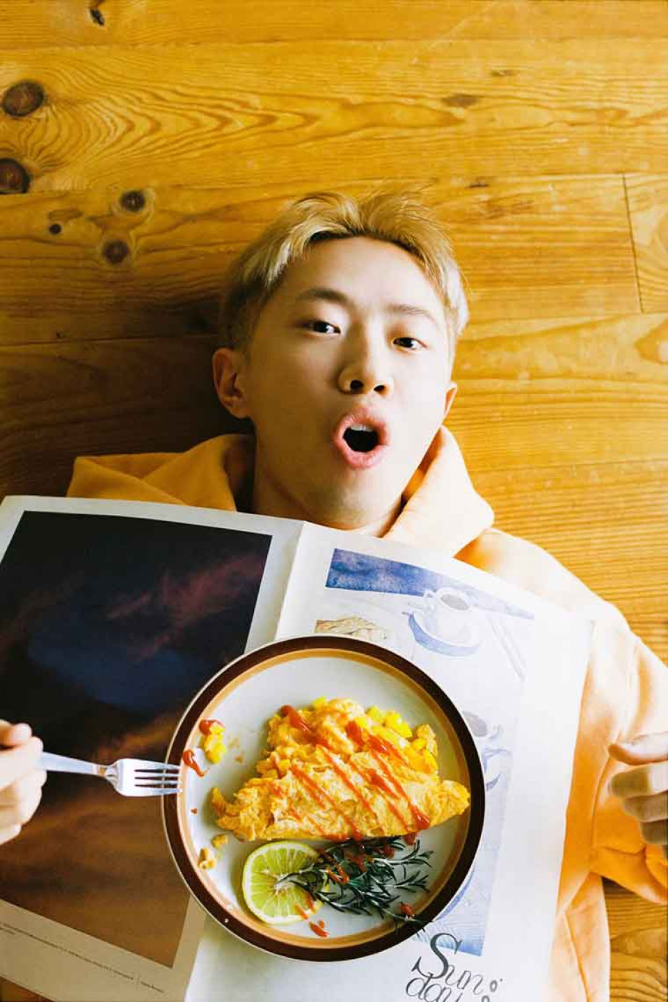 川島小鳥表示鄭興是個「很常笑的人，笑容讓我印象最深刻」