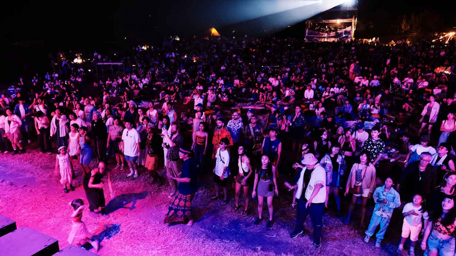 超過一萬人聚集台東都蘭