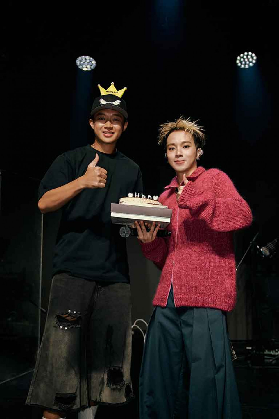 好友Yappy當外送員送生日蛋糕 團隊加碼邀孫盛希-炎亞綸-小宇宋念宇祝福 直呼：太幸福了！