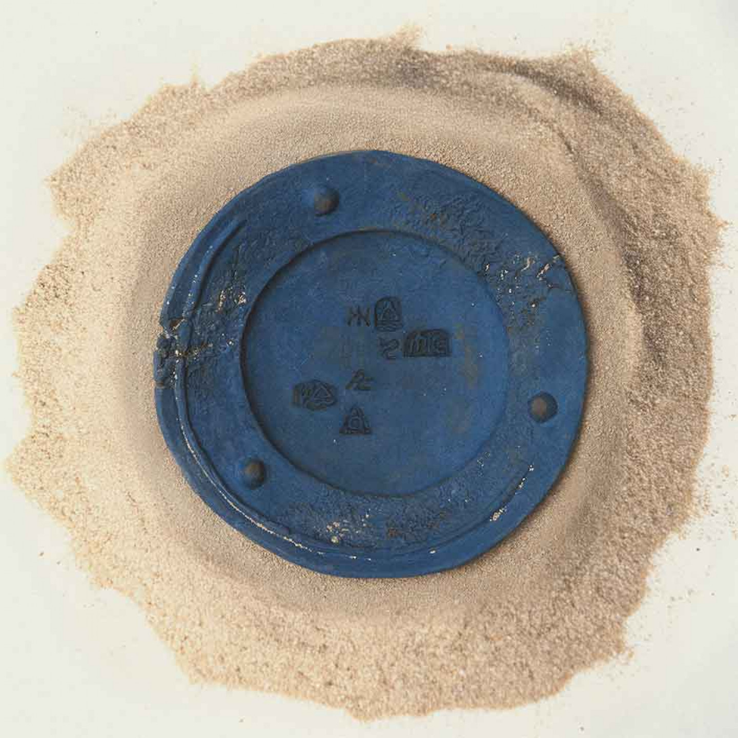 《Waste Land》專輯封面照